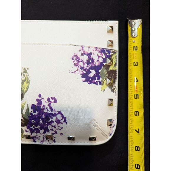White House Black Market Floral Studded Wristlet Clutch NWT 10.5x7.5 - Picture 2 of 8